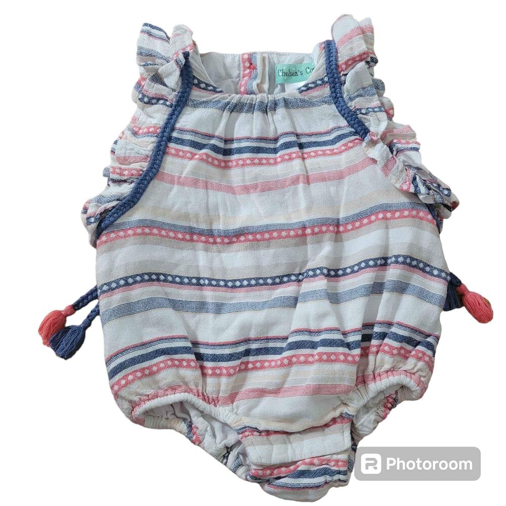 Girl's size 0-3 months Chelsea's Corner outfit